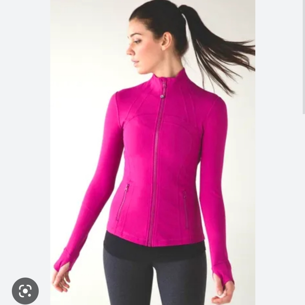 LULULEMON HOT PINK SWEATER 12